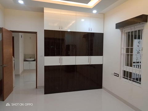 High-quality materials are used as liminates to create this black and white wardrobes ensuring durability and longevity.Experience our service with  the top wardrobe interior designers in hyderabad.